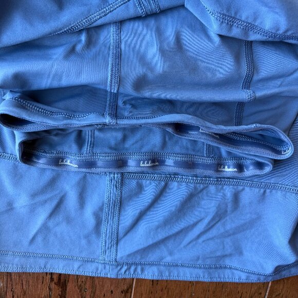 Lululemon Pace Rival Skirt. Shorts With Pockets Underneath. Size 6. Blue. - Picture 6 of 6